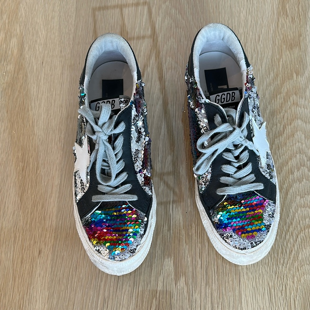 Golden goose sequin shoes size 40 worn out once no box